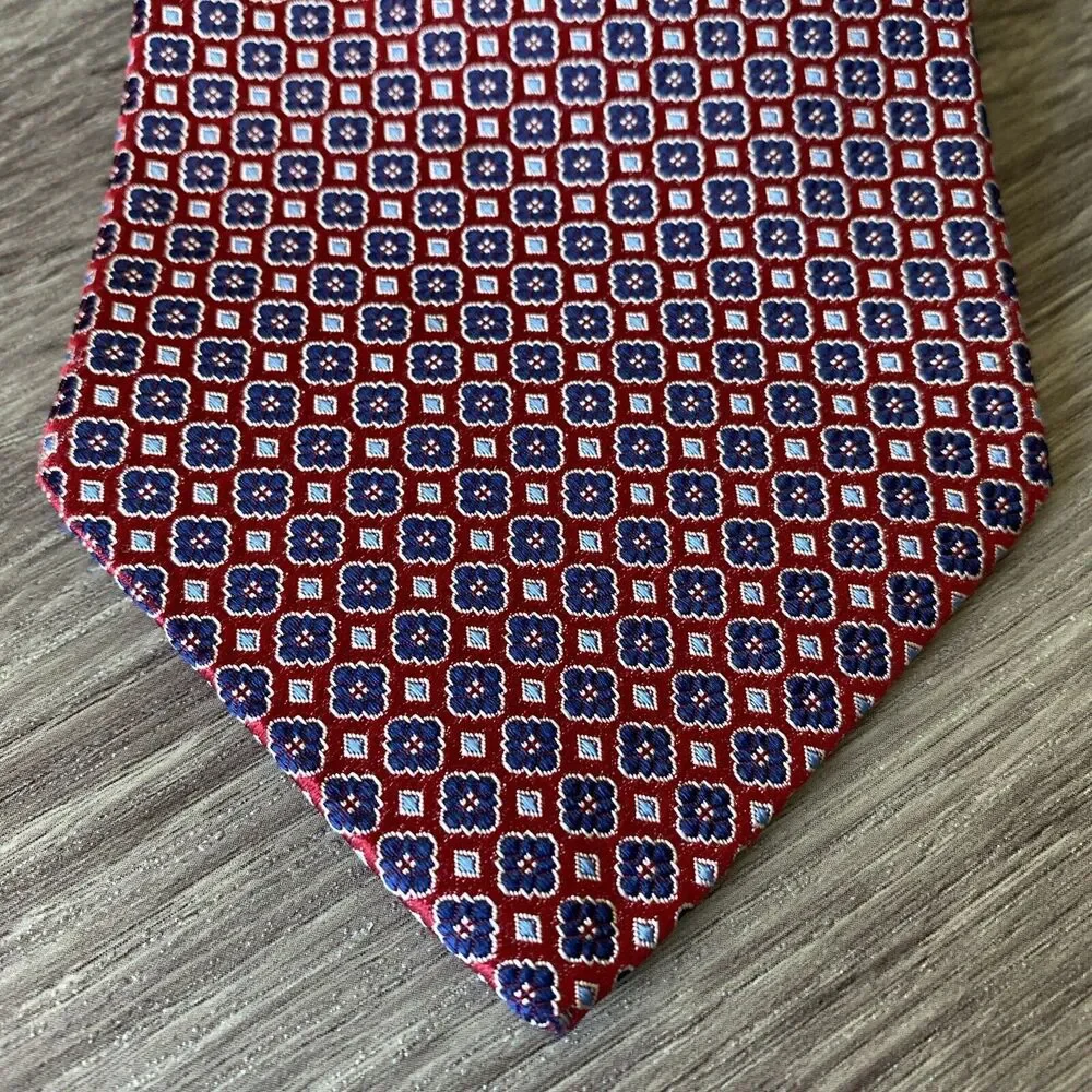 Tommy Hilfiger Men's Necktie Silk Made in USA 4 x 58 Office Work Casual Dad Gift